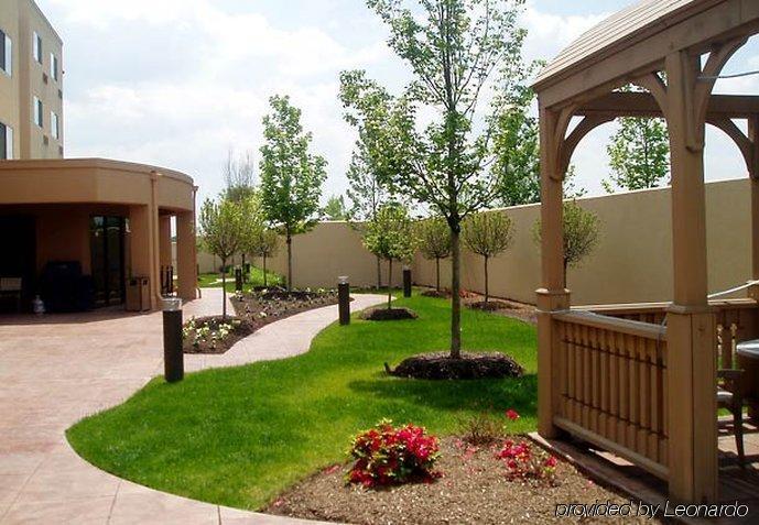 Courtyard By Marriott Potomac Mills Woodbridge Facilidades foto